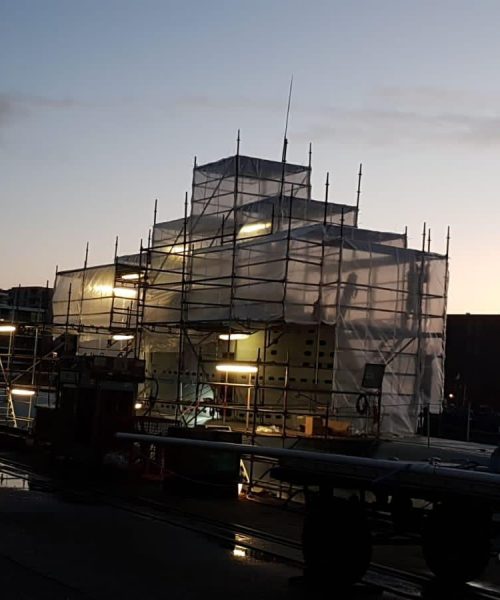 Titelbild - Einhausungen und mobile Wetterschutzhallen